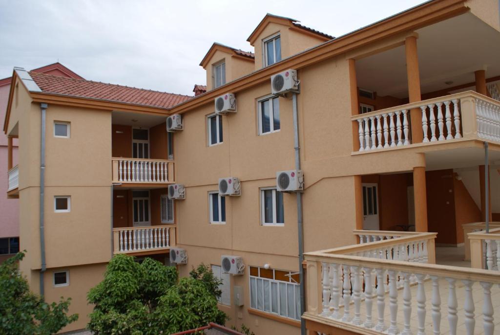 אולסינץ' Apartments Dalila מראה חיצוני תמונה